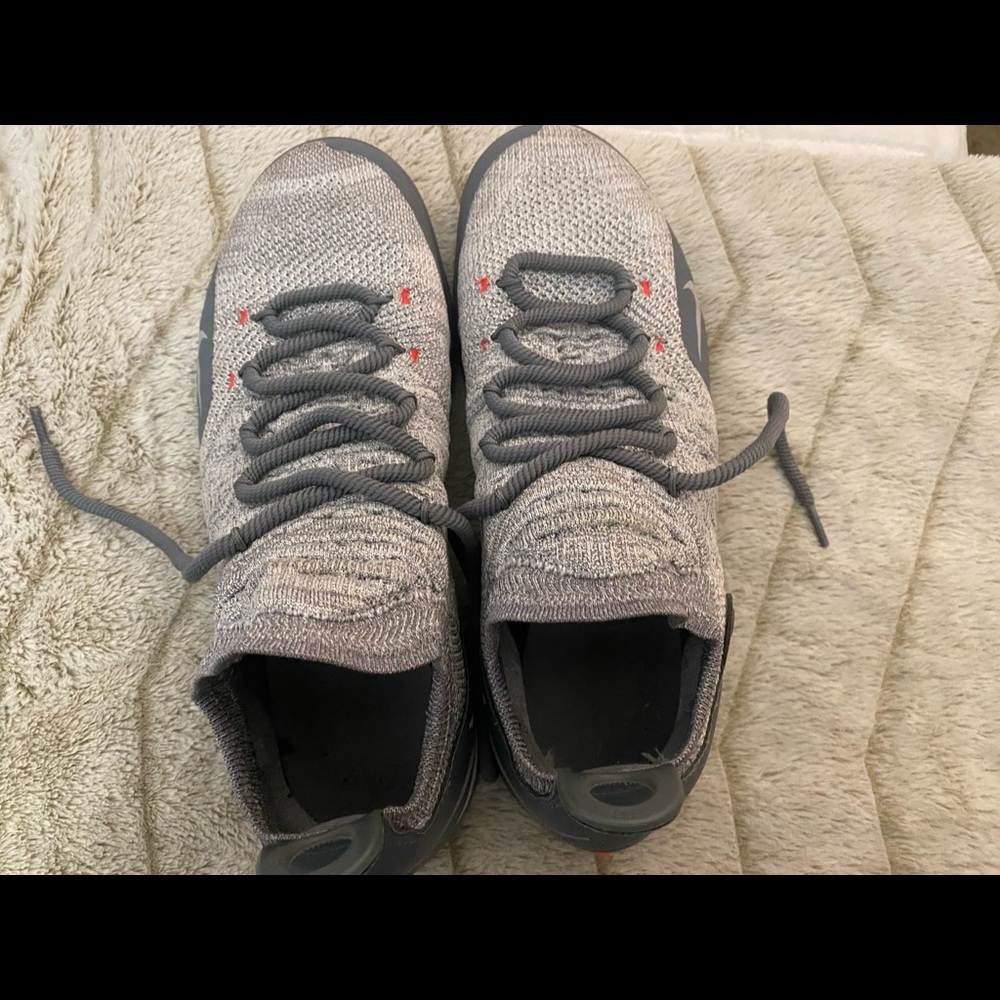 Size 11 Nikes